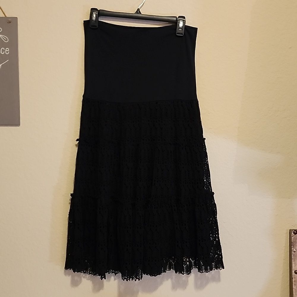De Coded Black strapless knit/lace dress. Tag is unreadable. See measurements.